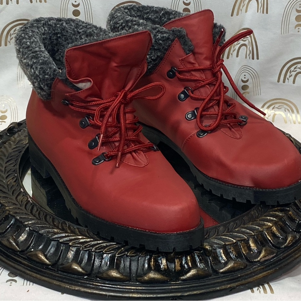 Red Women's Boots with Gray Lining